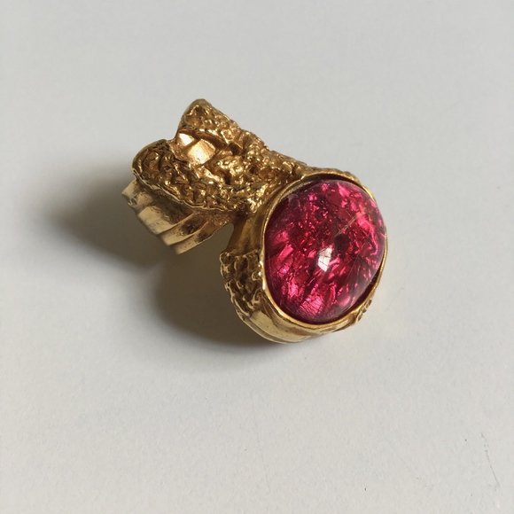 ysl ring arty